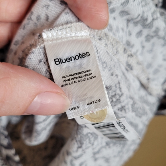 Bluenotes- Animal Print Crop Top - Picture 4 of 4